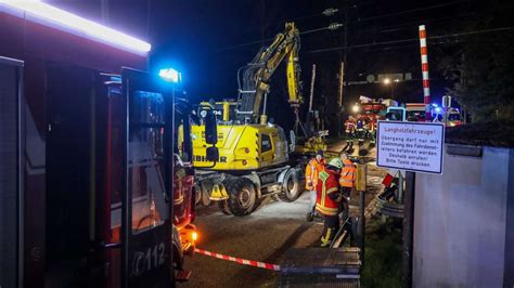 Stromunfall Bei Bauarbeiten Zwei Schwerverletzte An Der