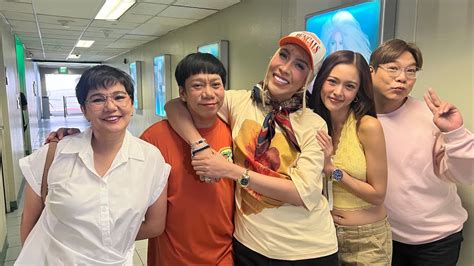 Vice Ganda Kim Chiu MC Lassy Nagreact Sa Mga Kagrupo Sa MAGPASIKAT