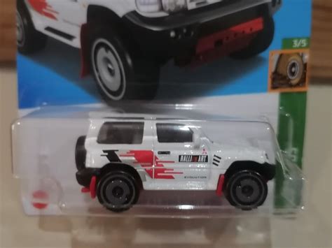 Hot Wheels Mud Studs Mitsubishi Pajero Evolution White Hobbies