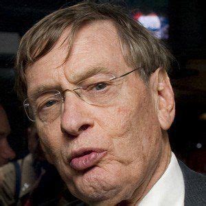 Bud Selig - Age, Family, Bio | Famous Birthdays