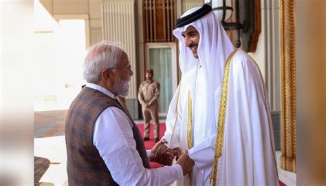 Pm Modi Holds Meetings With Qatar S Top Leadership Discusses Ways To