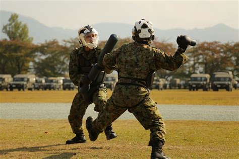 元自衛官が語る自衛隊入隊〜訓練・内部事情まで オレの40代