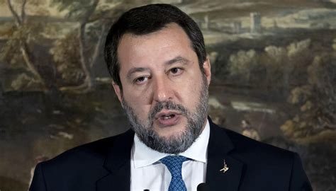 Ladri In Casa Di Matteo Salvini A Roma Allarme Dato Dal Vicino Del