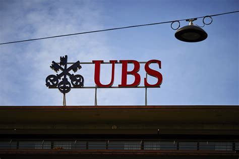 Societe Generale Les Bancaires Plongent La Banque Suisse Ubs Sous Hot