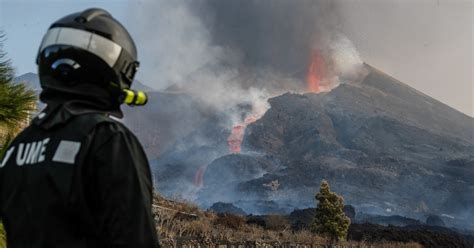 Un Nor De Dioxid De Sulf Emanat De Vulcanul De Pe Insula La Palma A