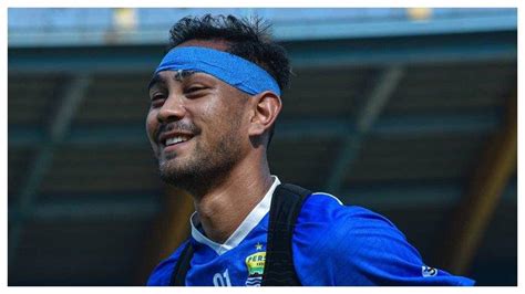 Nasib Omid Nazari Digandrungi Bobotoh Dan Menjadi Bintang Di Persib