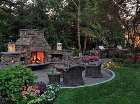 Pretty Seating Area Ideas With Outside Fireplace Outdoor