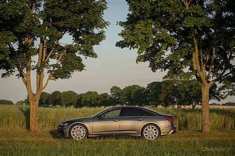 Audi A6 C8 55TFSI e 367 KM 2023 sedan skrzynia automat napęd 4x4