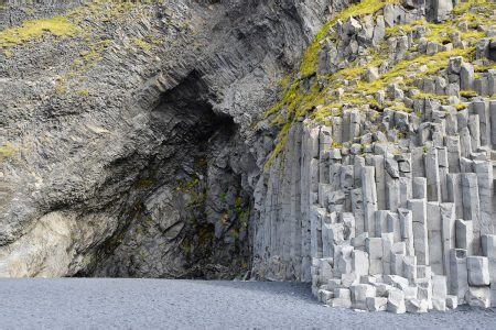 Het Zwarte Strand Van Reynisfjara In IJsland Reynisfjara Black Beach