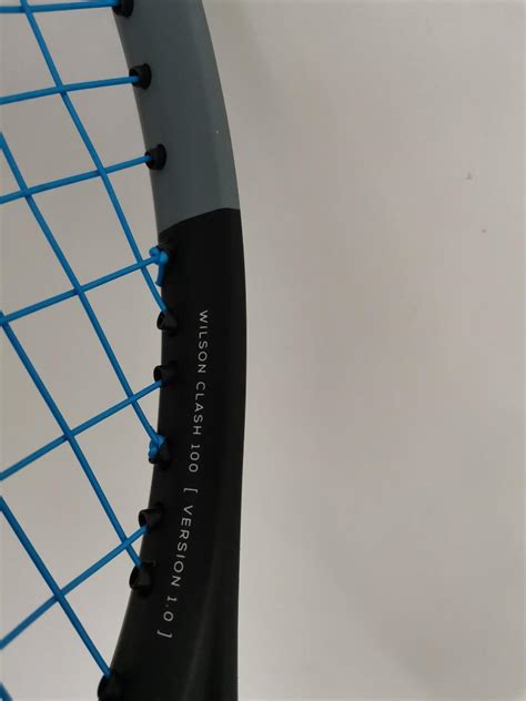 Wilson Clash V1, Sports Equipment, Sports & Games, Racket & Ball Sports ...