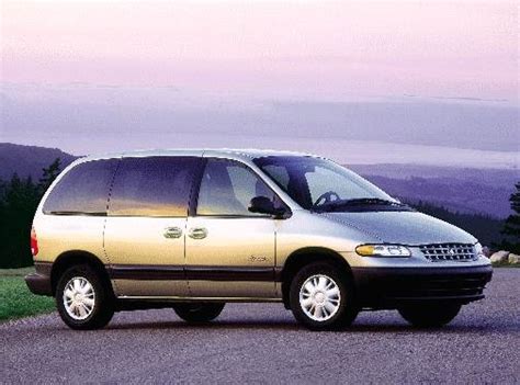 2000 Chrysler Voyager Price, Value, Depreciation & Reviews | Kelley Blue Book