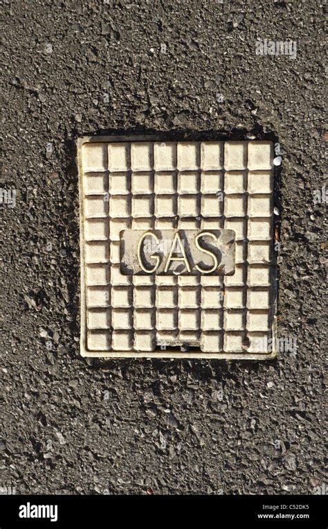 Gas Manhole Cover Hi Res Stock Photography And Images Alamy