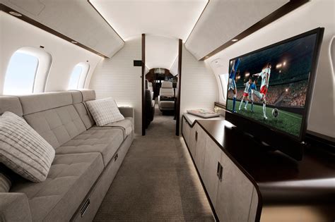 Bombardier Global 7500 Vs Gulfstream G700: Which Plane Is Better?