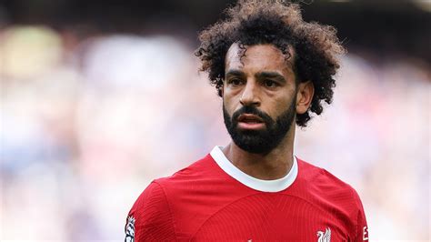 Liverpools Mo Salah Appears Unhappy After Getting Subbed Off In