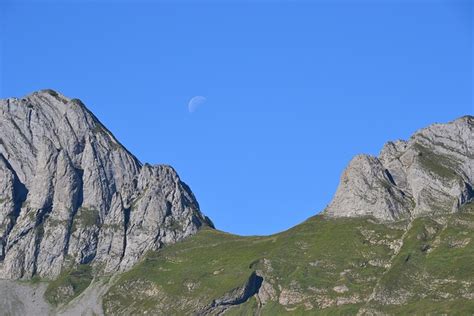 Der Mond Blieb Fast Den Ganzen Tag Sichtbar Fotos Hikr Org