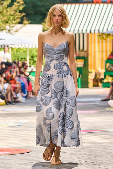 Lela Rose Spring 2023 Fashion Show The Impression