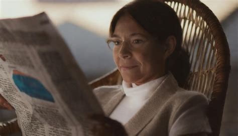 Premium Photo Mature Person Reading The Newspaper At Home