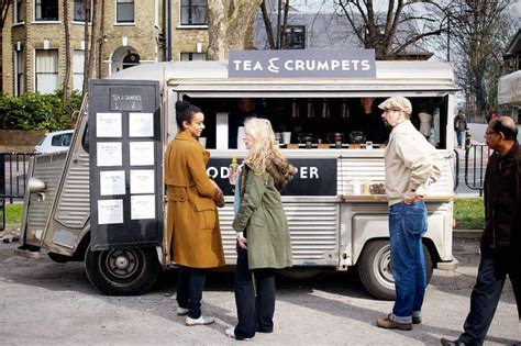 Breakfast at Brockley Market | Urban Pixxels