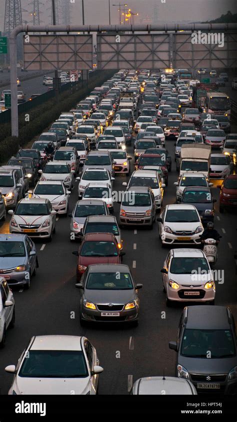 Traffic Jam On Delhi Gurugram Road Stock Photo Alamy