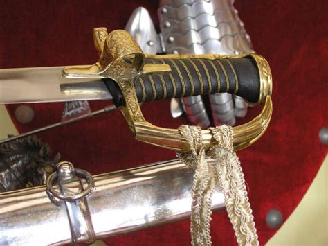 Smooth polish sabre hussar with finger with scabbard - Global Replicas