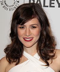 Yael Stone Long Wavy Dark Mocha Brunette Hairstyle With Side Swept Bangs