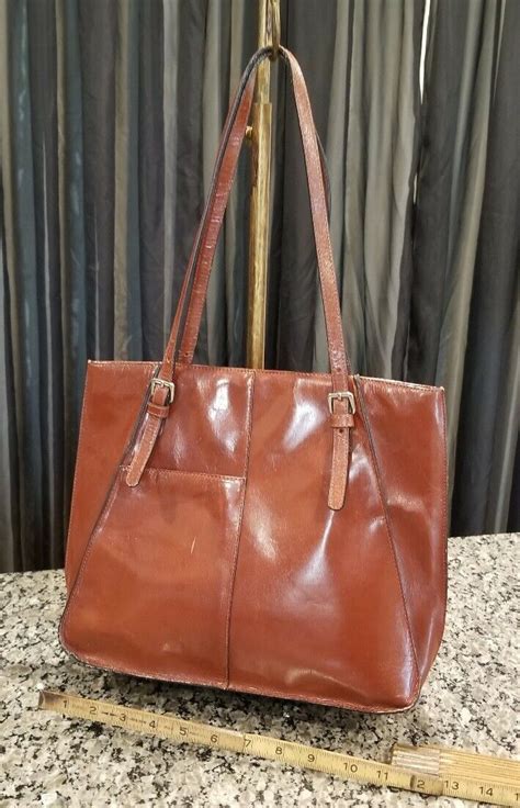 HOBO The Original British Tan Leather Structured Bag Gem