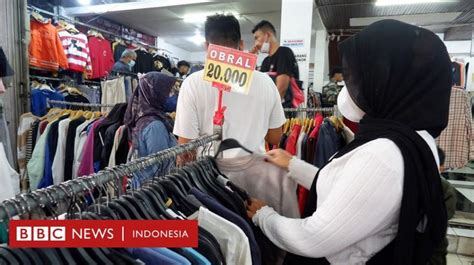 Tren Thrifting Menjamur Bagaimana Dengan Dampak Lingkungannya