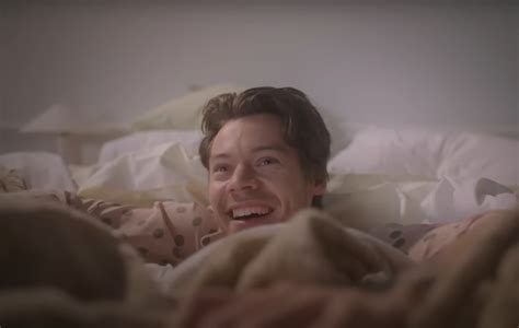 Watch A Snippet Of Harry Styles New Late Night Talking Video