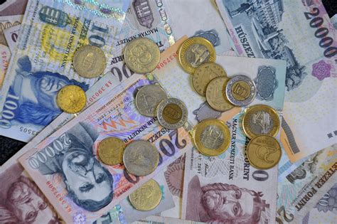 Merre tovább forint? | CIVILHETES