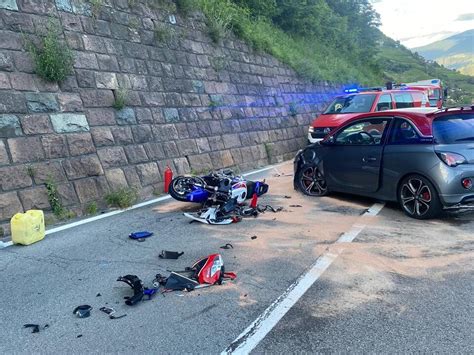 Schwerer Motorradunfall Bei Klausen S Dtirol News