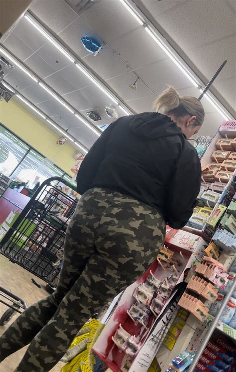 Thick Pawg In Camo Leggings Spandex Leggings And Yoga Pants Forum