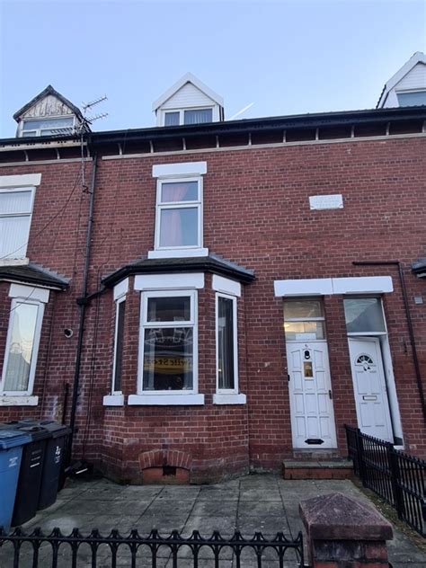 Salford Bed Flat Great Cheetham Street West M To Rent Now For