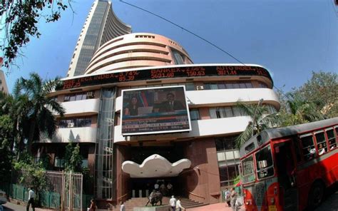 Sensex Nosedives Over 1000 Pts In Early Trade Nifty Tanks Below