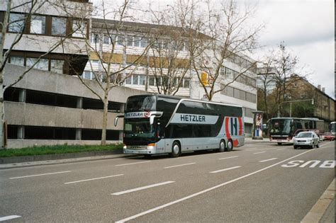 Der Setra S Dt Der Fa Hetzler F Hrt Durch Stuttgart Und Befindet