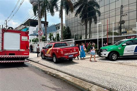 Juíza aceita denúncia contra homem que esfaqueou colega na Fametro