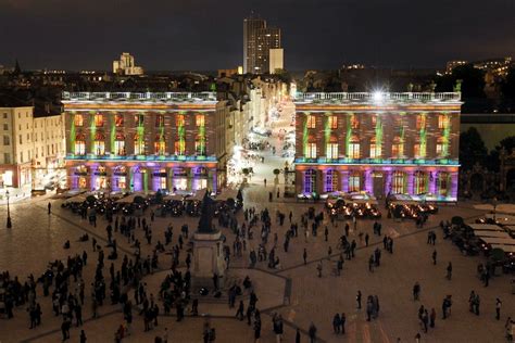 Nancy les somptueuses lumières de la place Stan