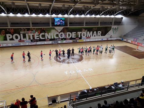 H Quei Em Patins Divis O Sp Tomar Batido Pela Oliveirense