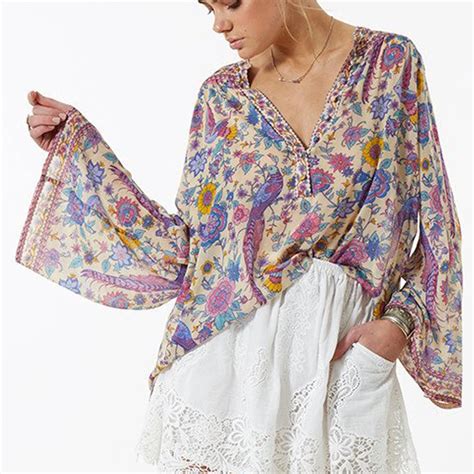 Floral Boho Blouse 2017 NEW Autumn Chic Birds Print Blouses Vinatge V