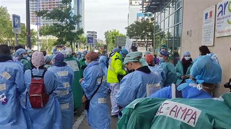 Marseille Manifestation Des Infirmiers Anesth Sistes Devant L Ars