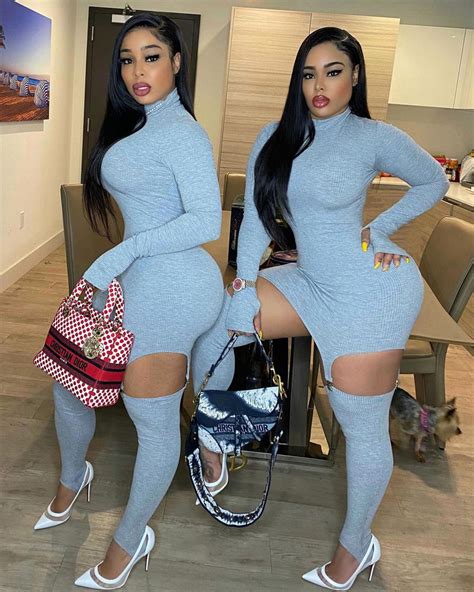 Double Dose Twins Bio Quick Facts Age Height Weight Measurements Instagram Curvy Models