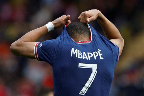 Mbappe Ingin Naik Level Tinggalkan Psg Gabung Man United Vivagoal