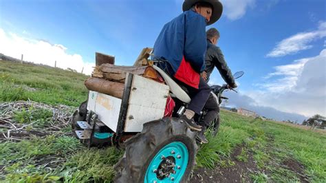 Mototractor ingeniosa herramienta para pequeños agricultores