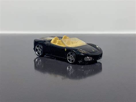 Hot Wheels Ferrari F Spider Hobbies Toys Toys Games On Carousell