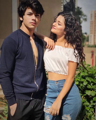 Avneet Kaur Siddharth Nigam And Their Most Fabulous Couple Stylish Moments Iwmbuzz