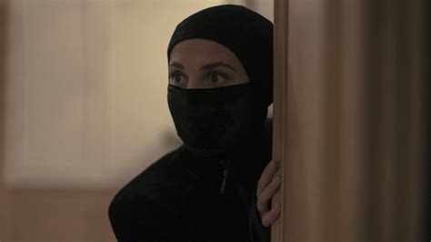 Irma Vep Episode 1 Recap And Ending Explained What Problem Did