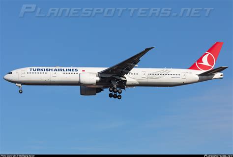 TC LJC Turkish Airlines Boeing 777 3F2ER Photo By Wolfgang Kaiser ID