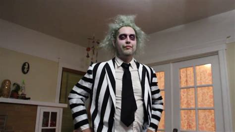 DIY Beetlejuice Costume | eduaspirant.com