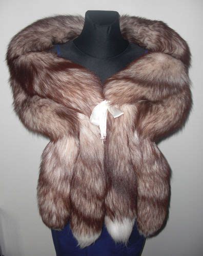 137 Best Images About Fur On Pinterest Coats Woman Clothing And Coyotes