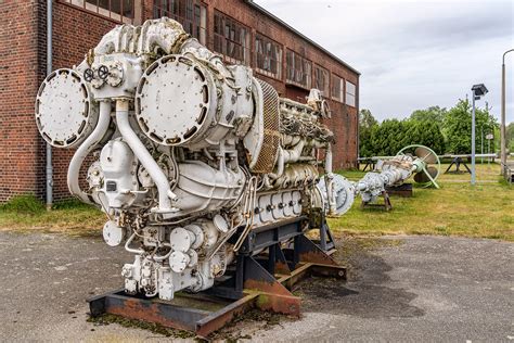 Power Plant Peenemünde Schiffsdieselmotor 40 DM mit Verste Flickr