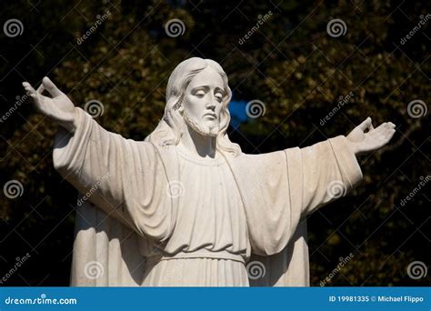 Statue of Jesus with Outstretched Arms Stock Image - Image of saint, messiah: 19981335